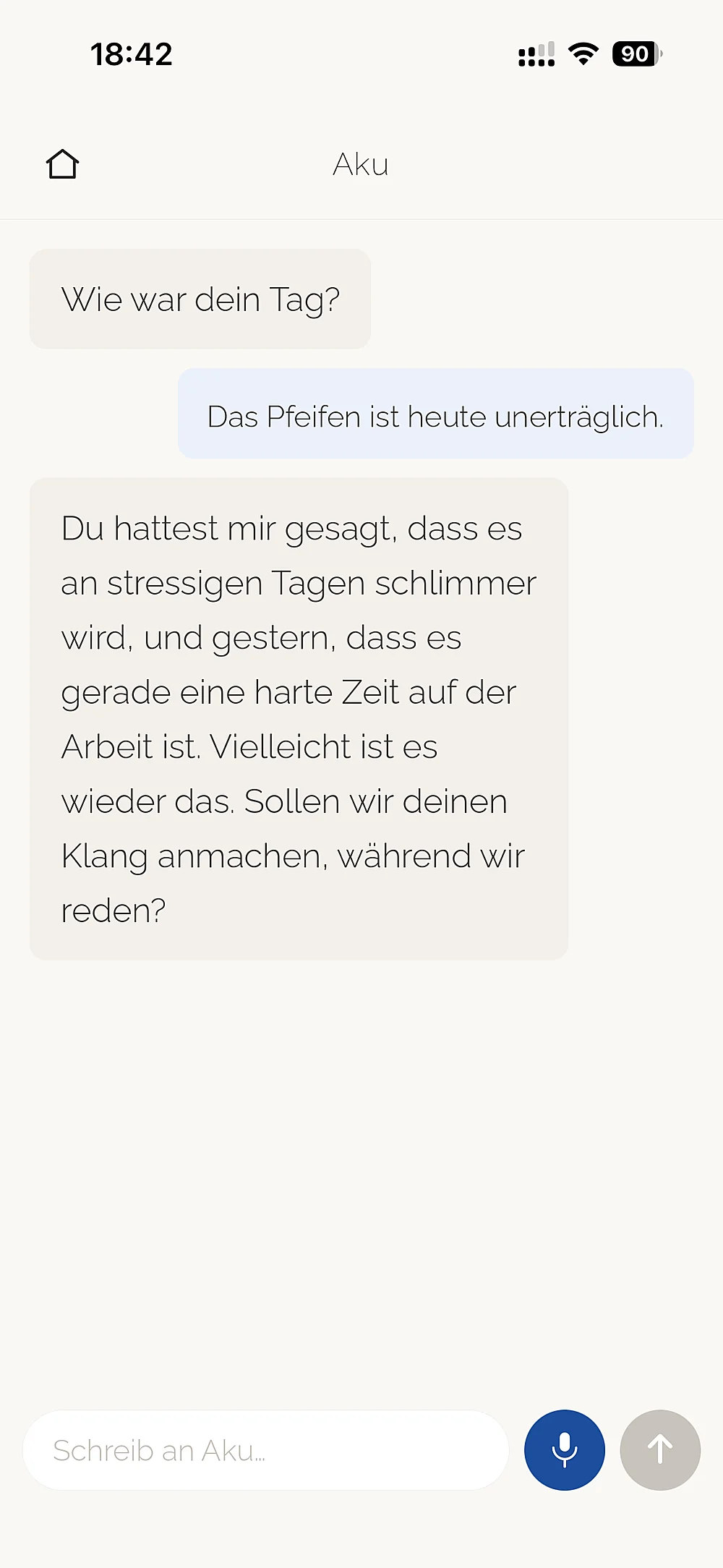 Ein Gespräch in Aku: Die Person schreibt, dass das Pfeifen heute unerträglich ist, und Aku erinnert sich an das, was sie an den Tagen davor erzählt hat